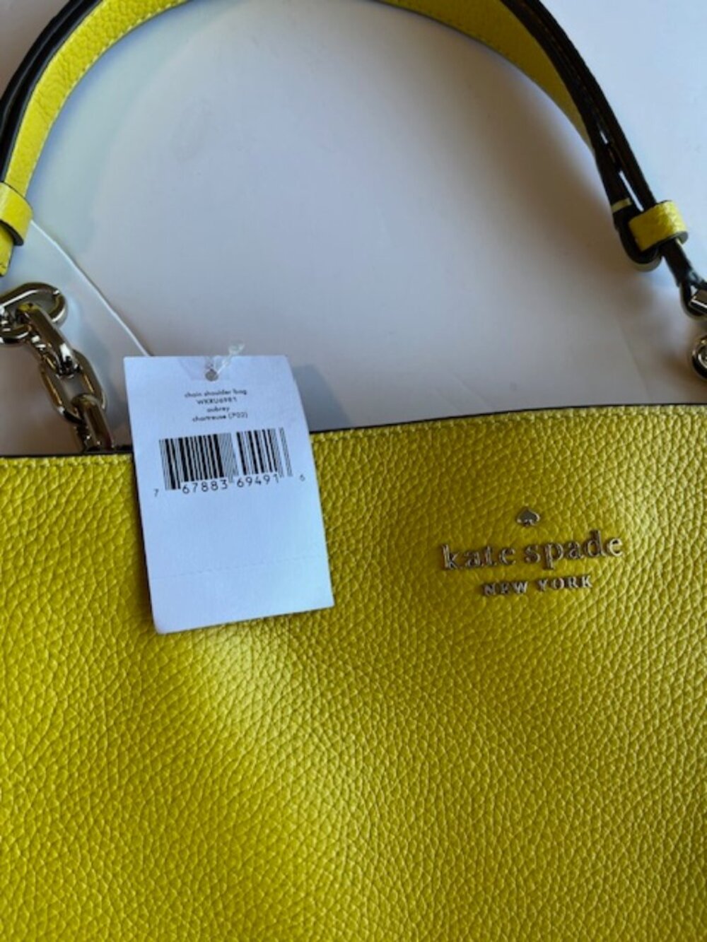 Kate Spade New York chain shoulder bag. - Picture 3 of 7